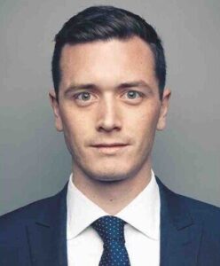 Oliver Knight, Knight Frank