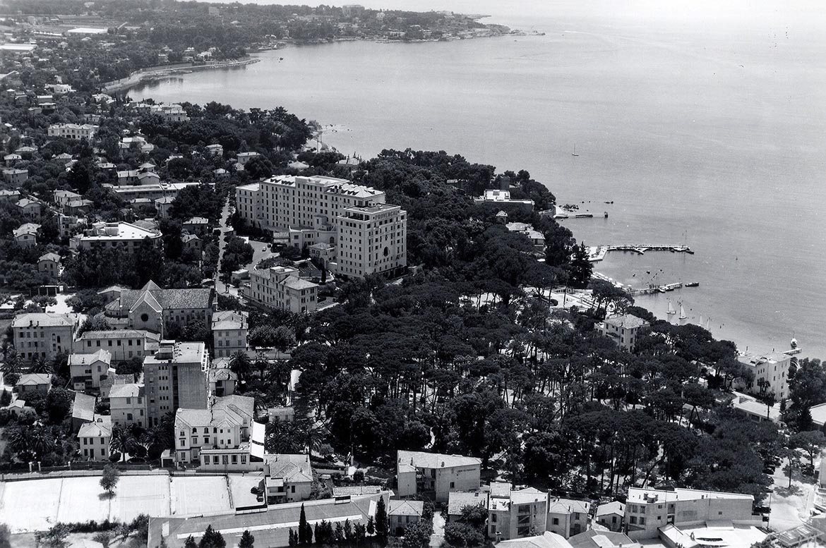 Hotel Provencal, historicaerial photoPic: Caudwell