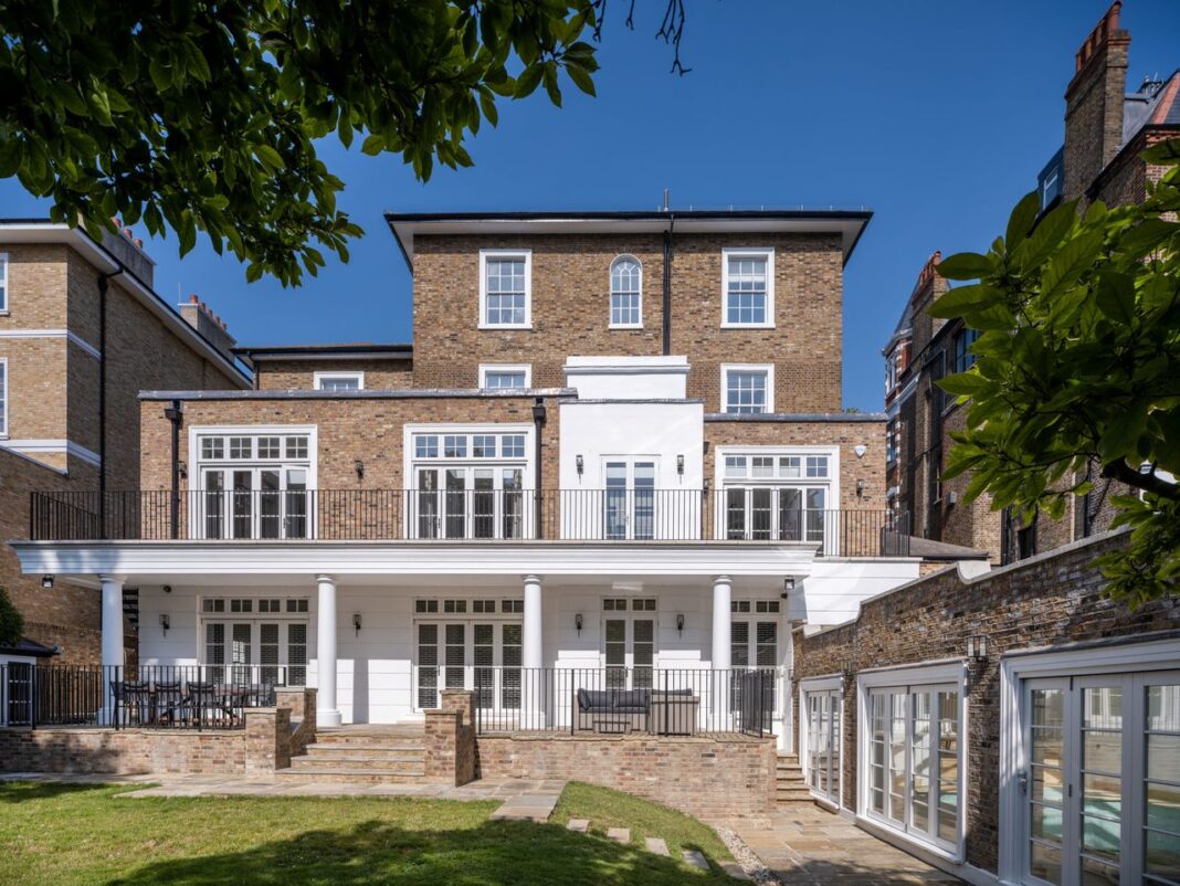 Hamilton Terrace Photo Credit: Aston Chase