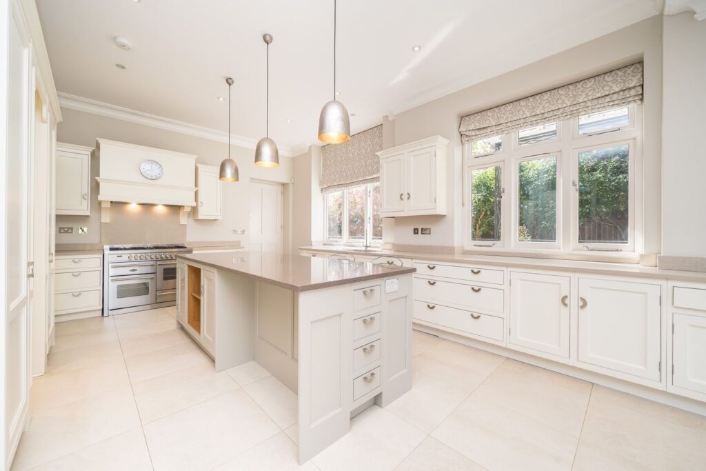 Lancaster Road, Kitchen