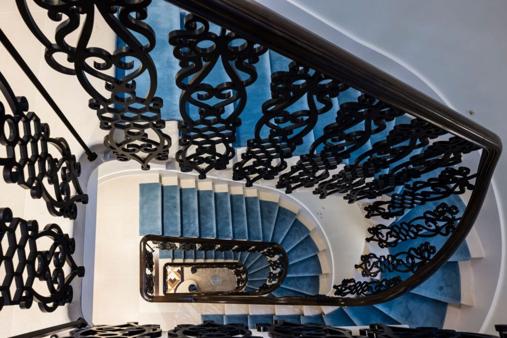 Park Street, Grand Staircase