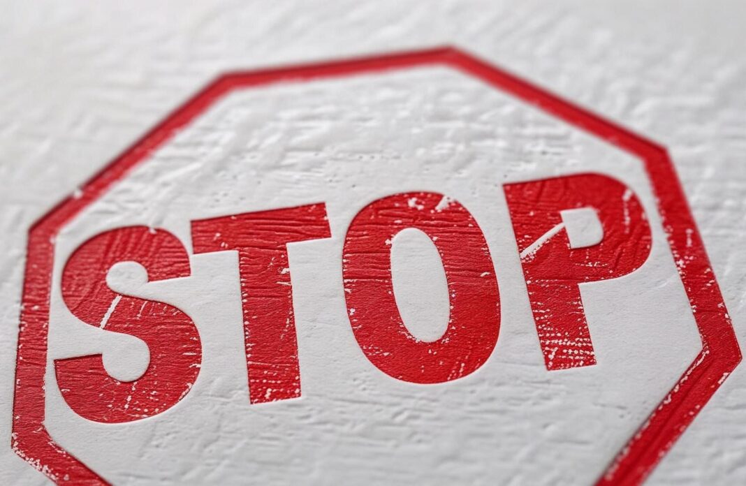 STOP