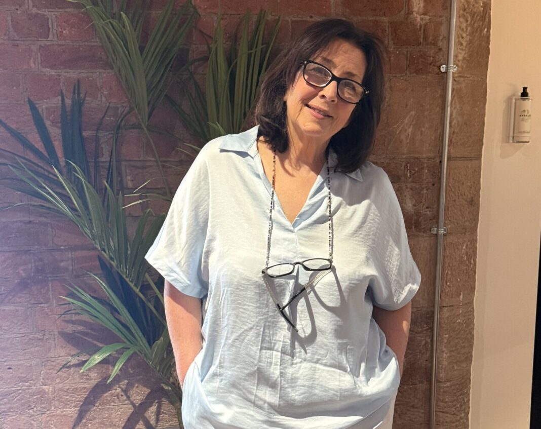Teresa Abols, YouConvey