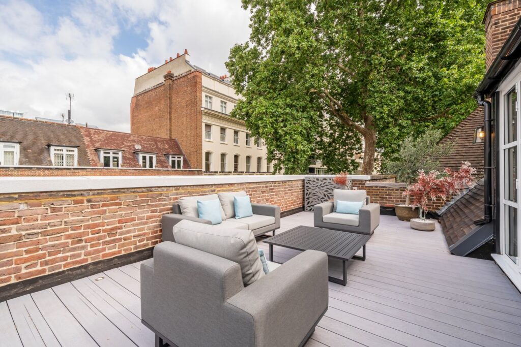 Gloucester Square, Roof Terrace