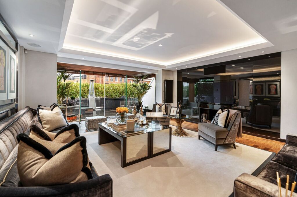Upper Grosvenor Street, £10k per weekPic credit: Dimitrios Sofianopoulos and Beauchamp Estates