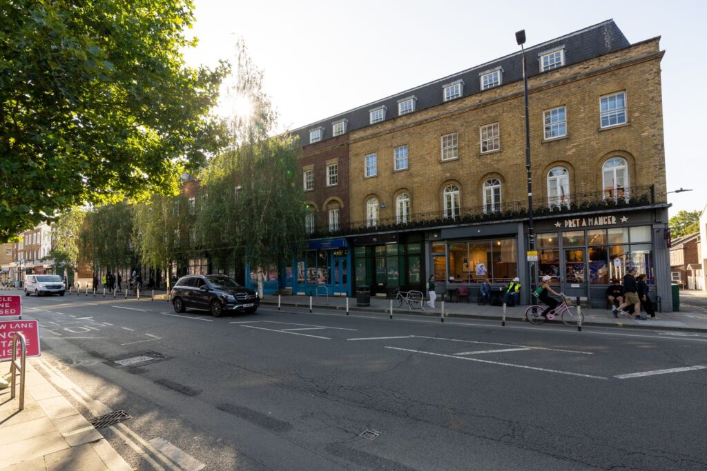 Charlotte Terrace, Bentry Capital
