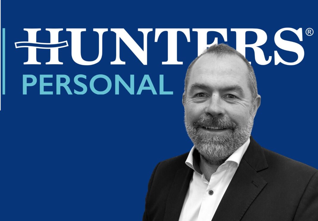 Hunters Personal, Rob Smith