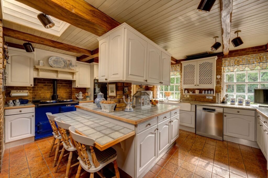 Wellers Mead, Kitchen