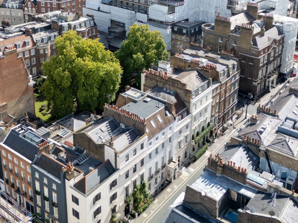 13 & 14 South Audley Street Photo Credit: Wetherell - Casa E Progetti