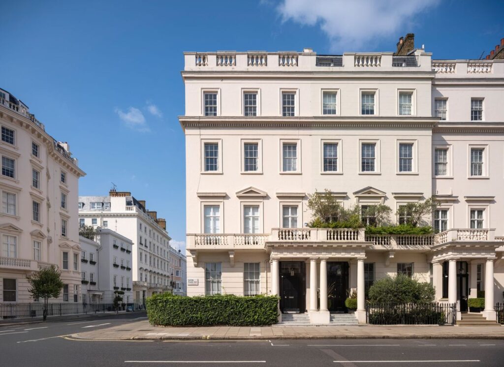 Christine McVie Eaton Place, Photo Credit TonyMurray