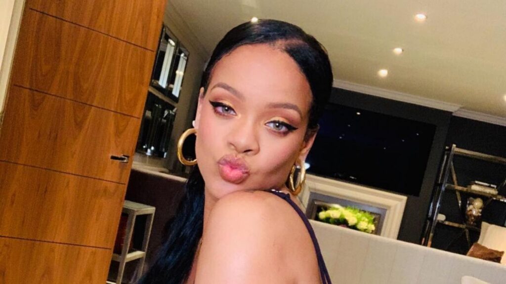 Rihanna at St John's Wood Park House