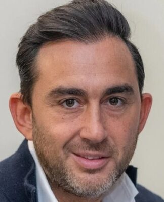 Elliot Castle, Chief Executive of We Buy Any Home