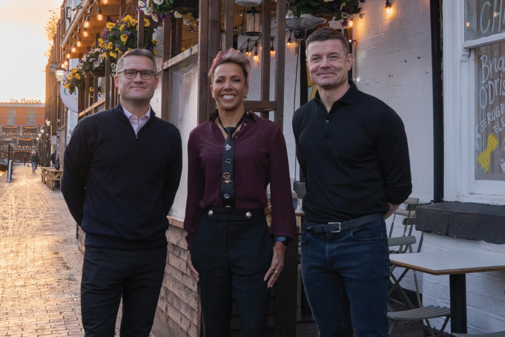 Tom Wood, HSBC UK, Brian O’Driscoll and Dame Kelly Holmes at Ciaro, a family-run restaurant in Birmingham, where they served customers and helped draw attention to the competition.