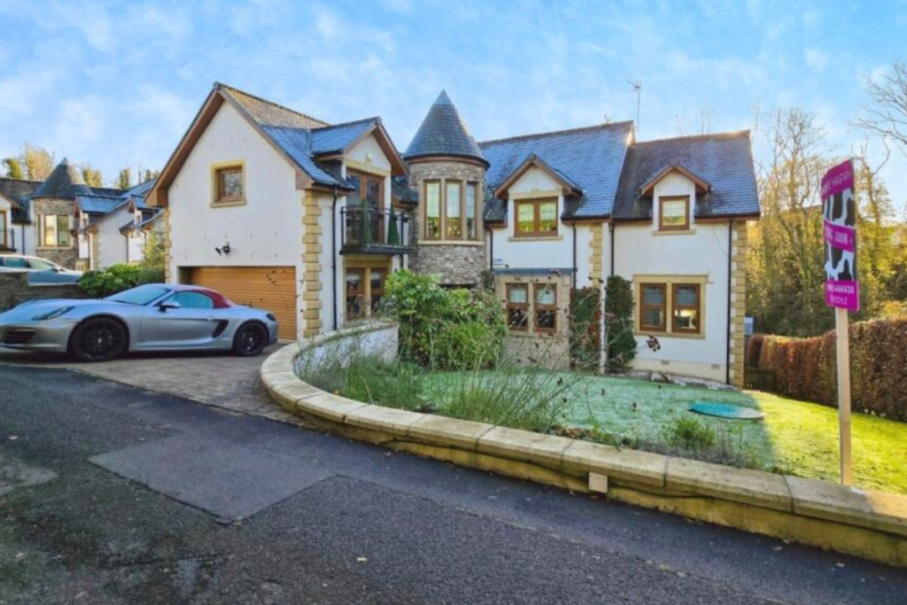 Glengall Lane, Ayr - £560,000