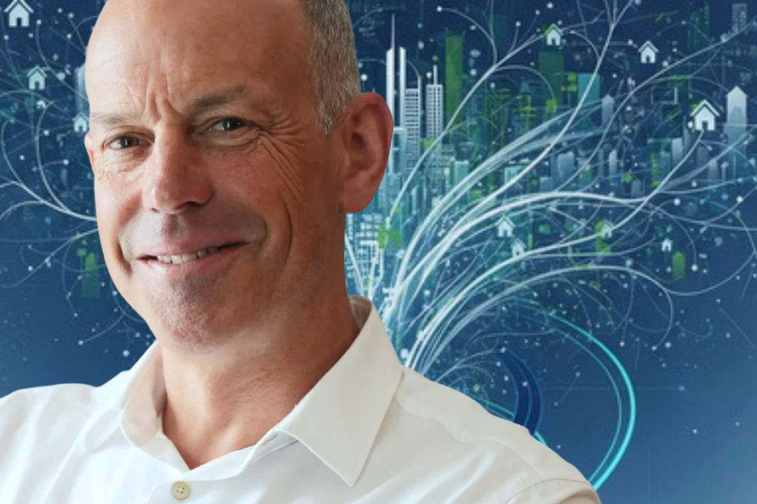 Phil Spencer, MoveIQ