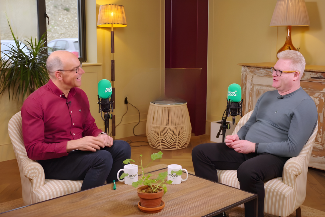 Phil Spencer, Nathan Emerson