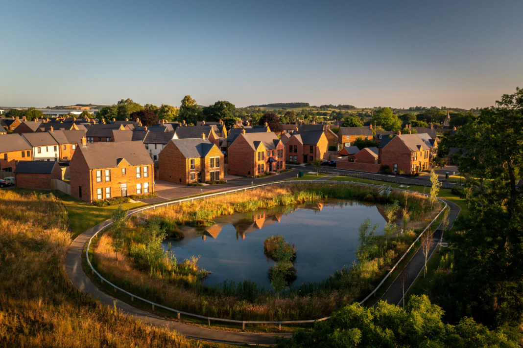 Spitfire keeps five-star rating as buyer satisfaction hits 95% Spitfire Homes