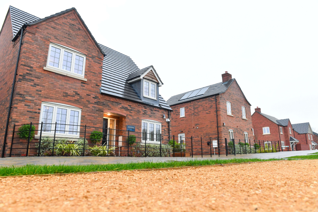 Lioncourt rolls out biodiversity measures across all new homes A street scene from Lioncourt's Martley Fields development