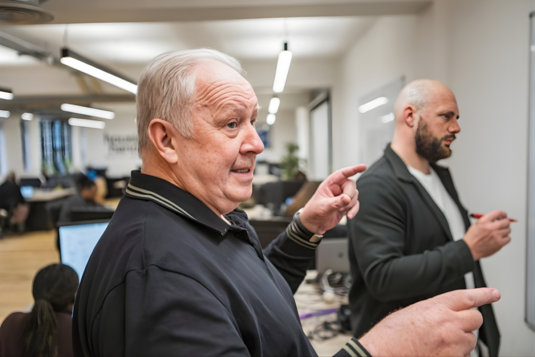 Graham Hayward, Housing Hand