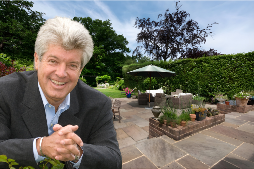 Trevor Abrahmsohn is Founder and Director of Glentree International