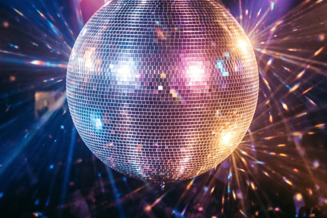 Glitter ball