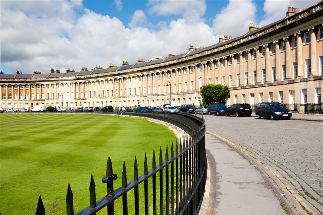 Bath tops rent-to-buy opportunity ranking Bath's Royal Crescent © Adobe Stock