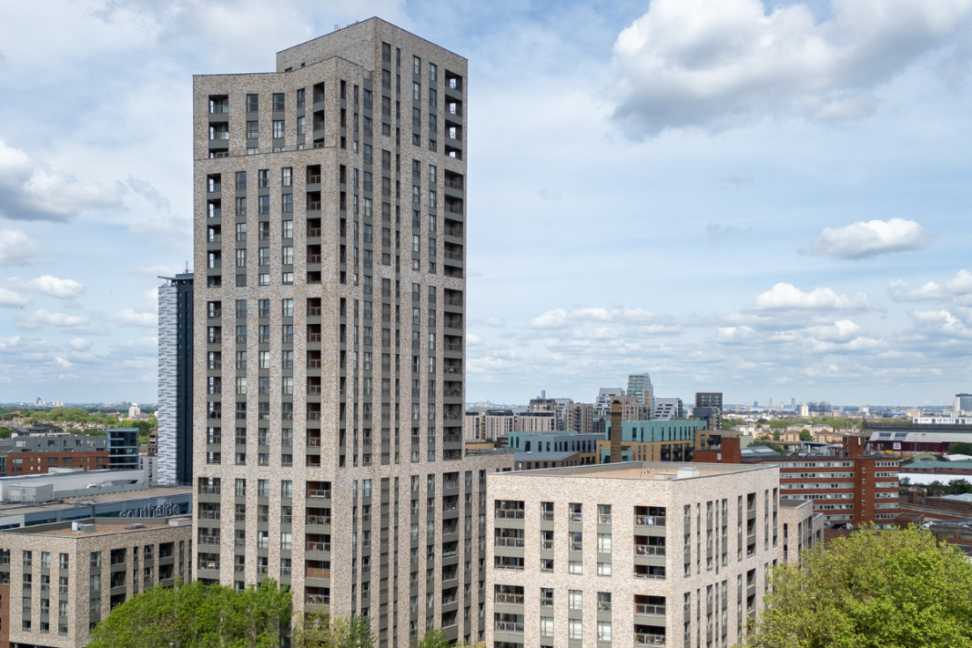 L&Q completes £1bn sale of private rental business L&Q South Thames College
