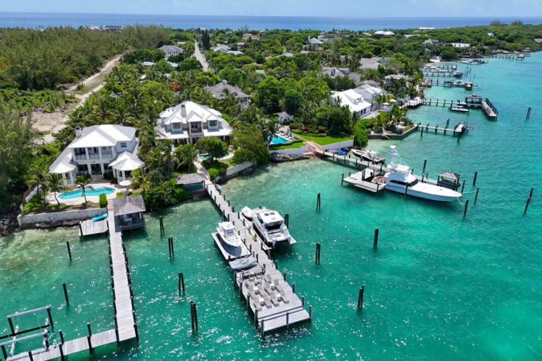 Private docks anchor Bahamas luxury listings 7-2Buttonwood
