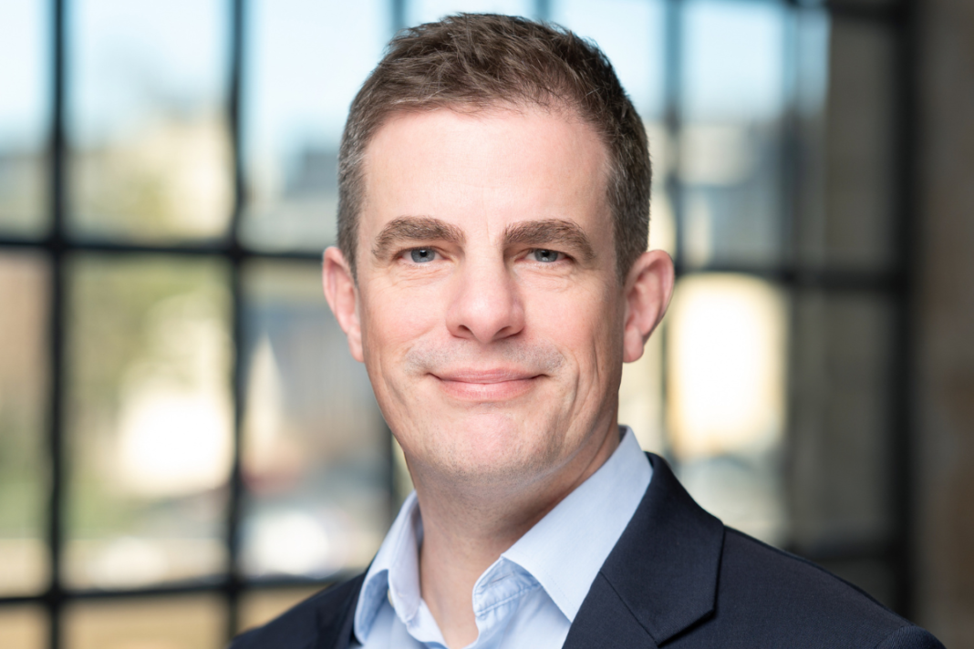 Borrowers urged to fix before rate decision David Hollingworth, L&C