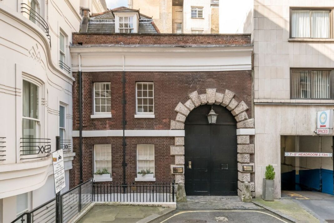 The Gatehouse