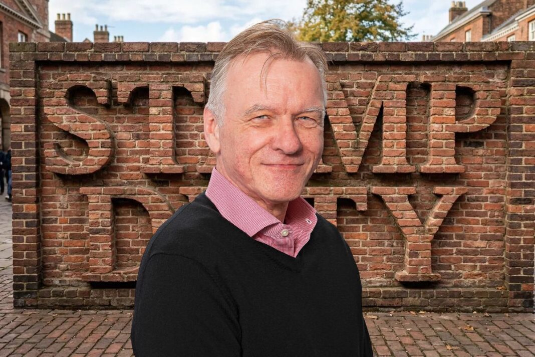 Six in 10 over-65s consider downsizing Alistair Nimmo, Director of Marketing at Family Building Society