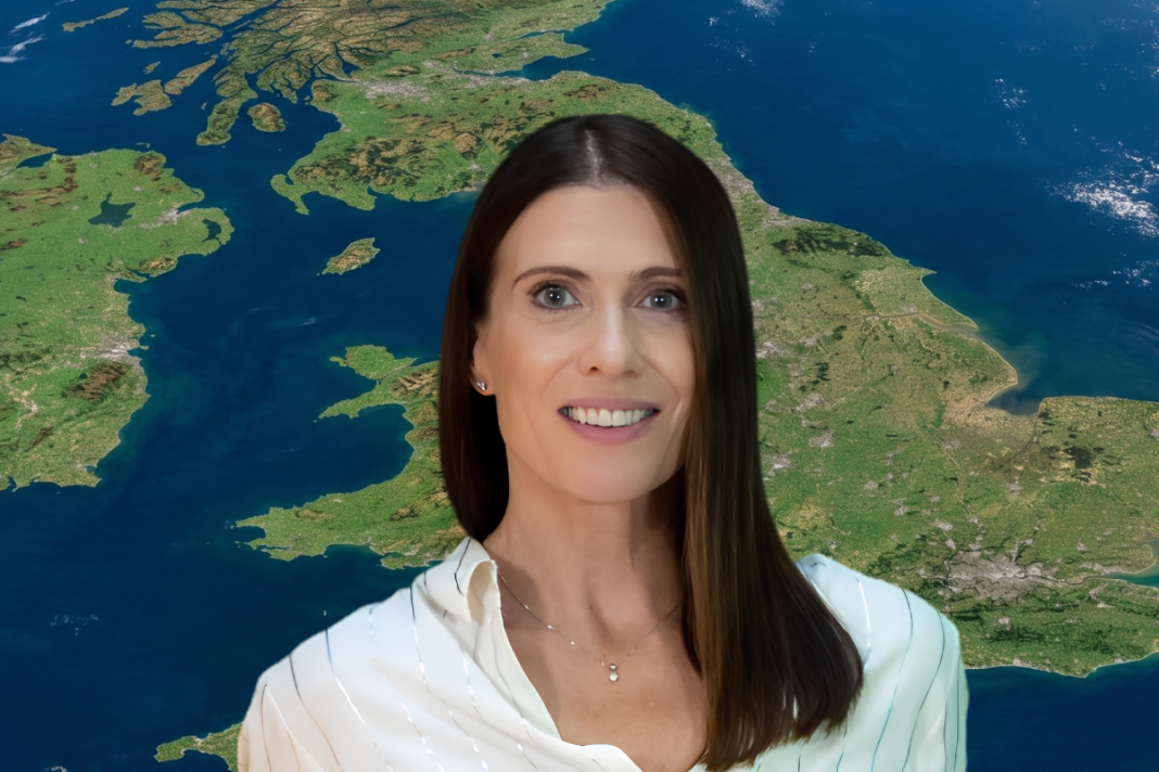 House prices flat as annual growth slows to 0.1% Amanda Bryden, LBG