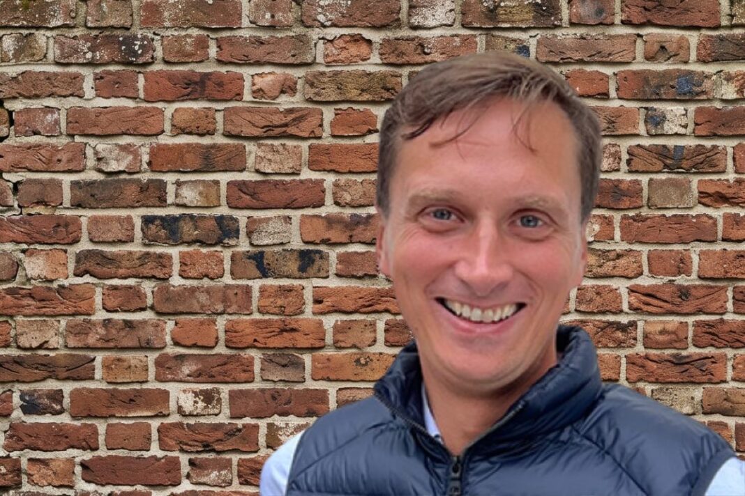 BOAST: House price cuts do not mean sellers are losing money Andrew Boast, CEO of SAM Conveyancing