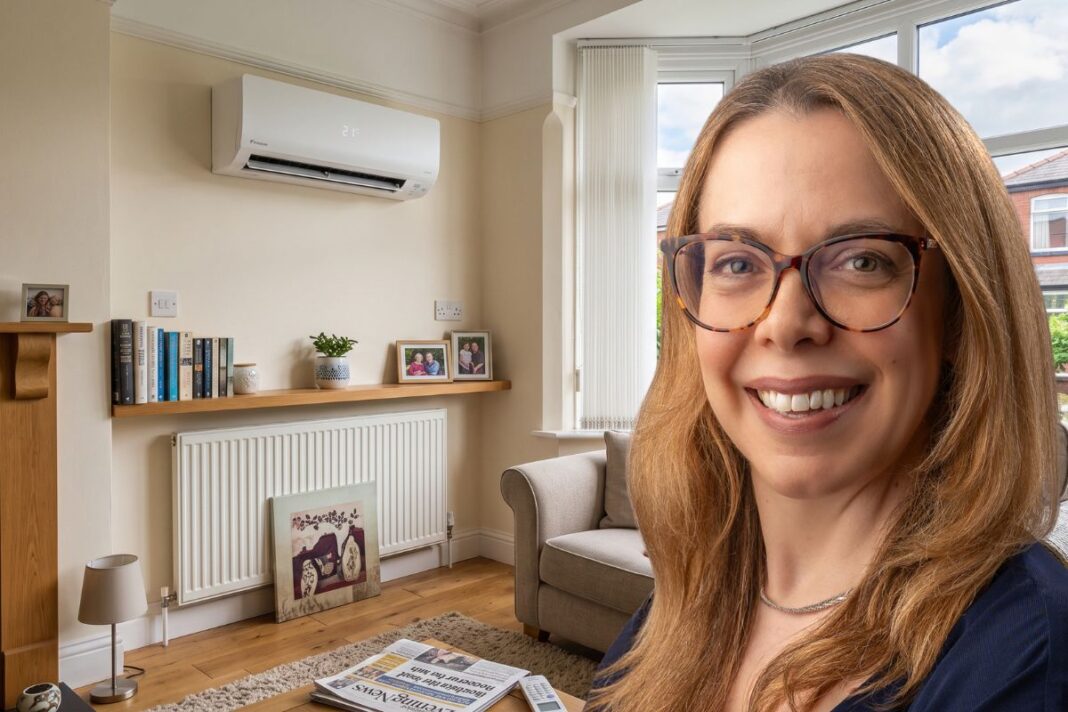 Air-conditioning searches double as homes struggle in heat Colleen Babcock, Rightmove