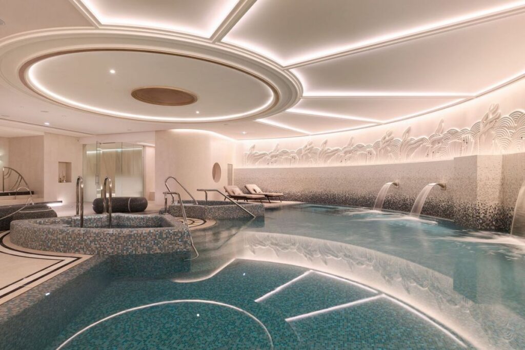 Health spa