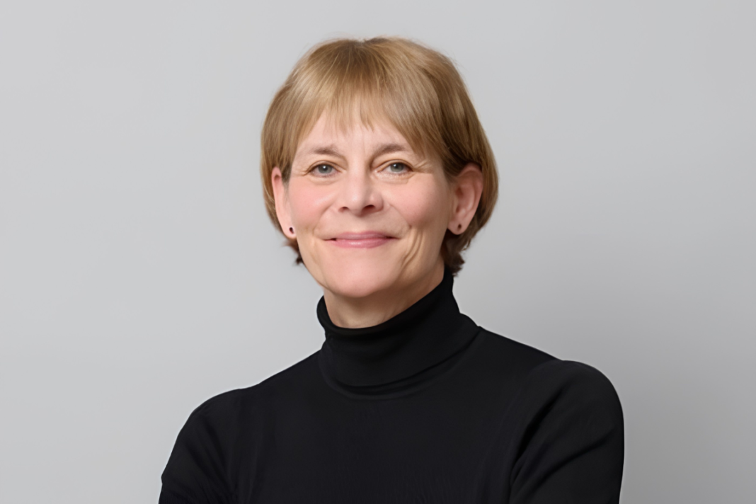 Third of over-50s rent after selling home following separation Katie Horne, Savings Expert at Flagstone