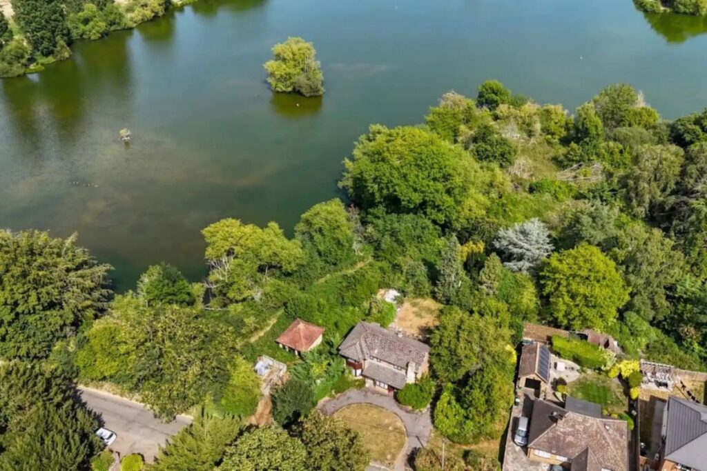 Rare Home Beside 48 Acres of Lakes 2