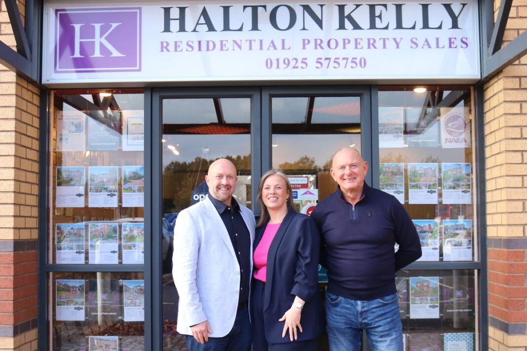 Open House completes first franchisee acquisition Kane and Debi Platt and Simon Kelly